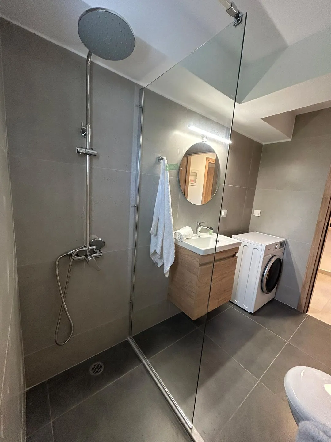  Orfanos 5 Aghia Triada - Badezimmer