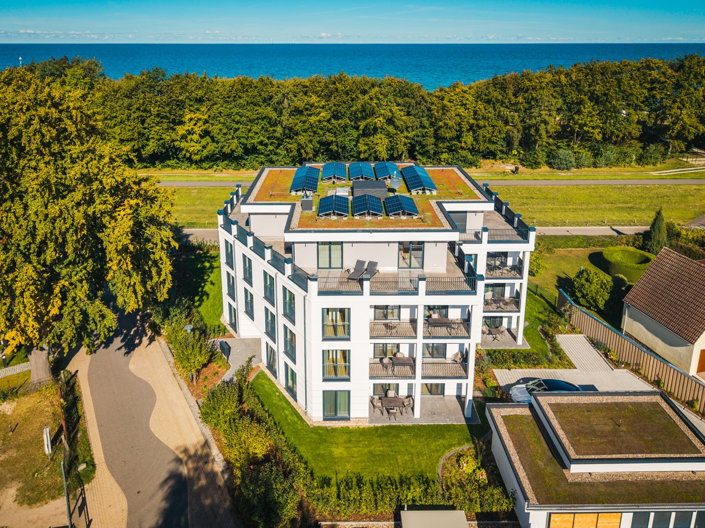  Apartmenthaus Strandvilla Zingst Zingst - Vogelperspektive