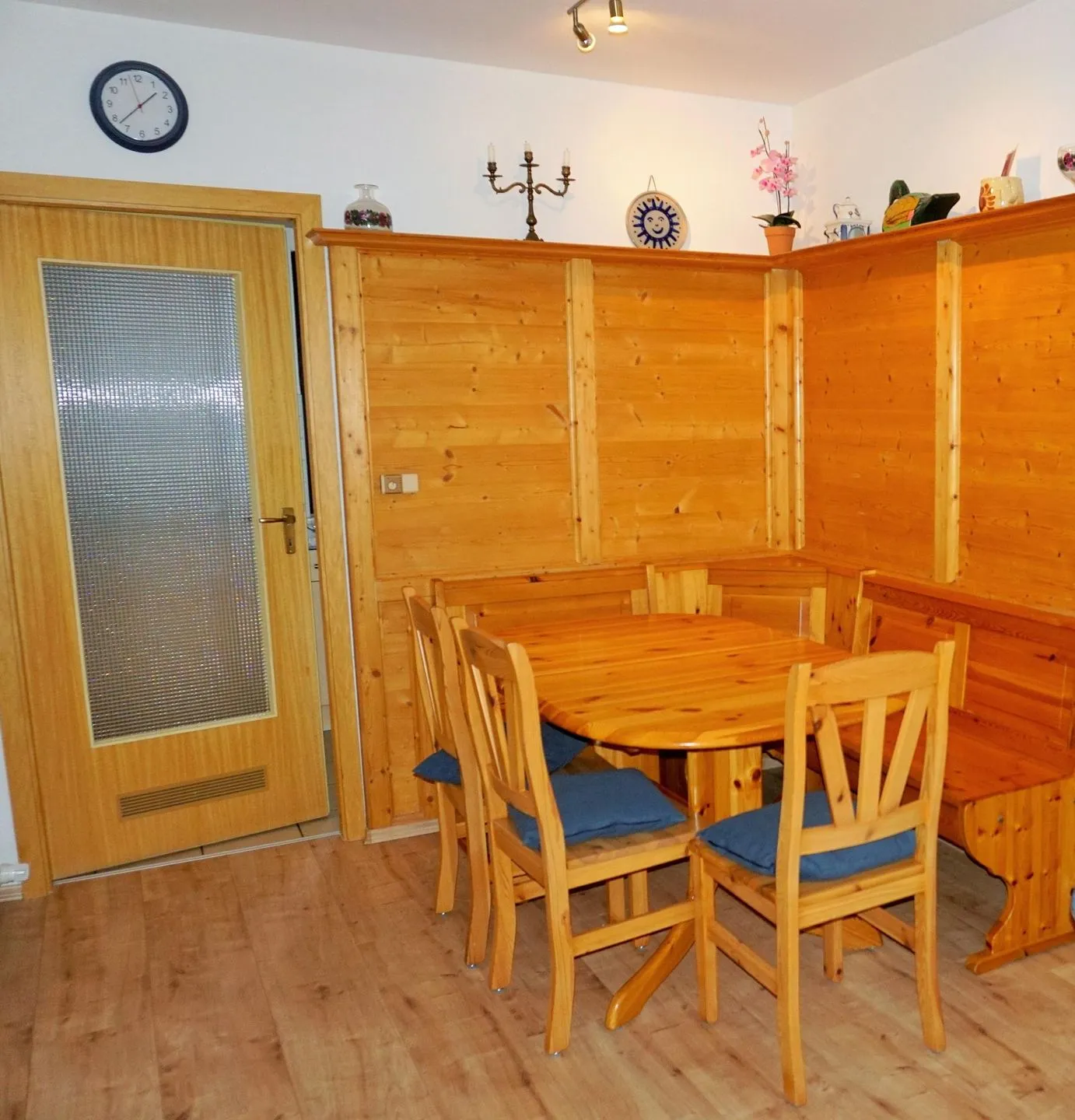 Feriendorf Hochbergle Haus 1 Lechbruck am See - Wohnzimmer