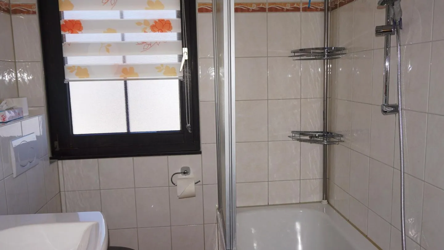 Feriendorf Hochbergle Haus 108 Lechbruck am See - Badezimmer