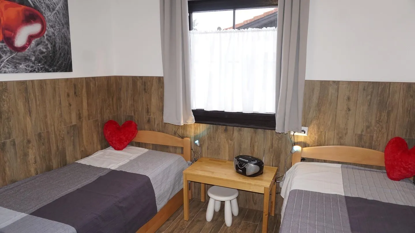 Feriendorf Hochbergle Haus 138 Lechbruck am See - Schlafzimmer