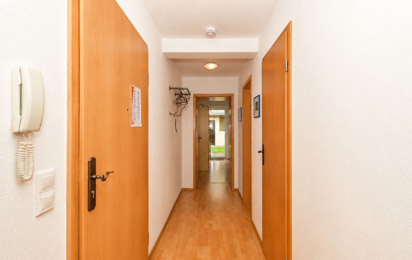 Flur mit Garderobe