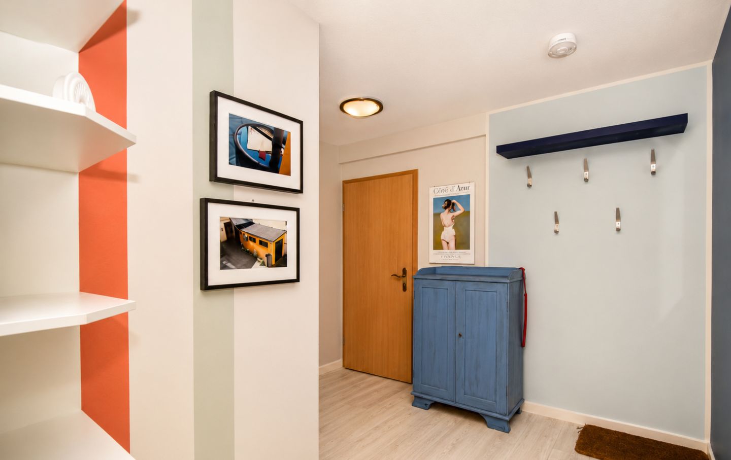 Eingangsbereich mit Garderobe
