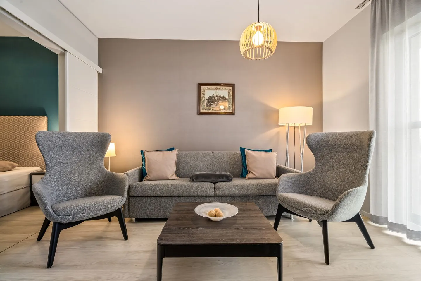 Ferienapartment Ostseestuv Wustrow – Modernes Wohlfühlambiente mit stilvollem Wohnbereich und gemütlichem Schlafzimmer  Ostseestuv