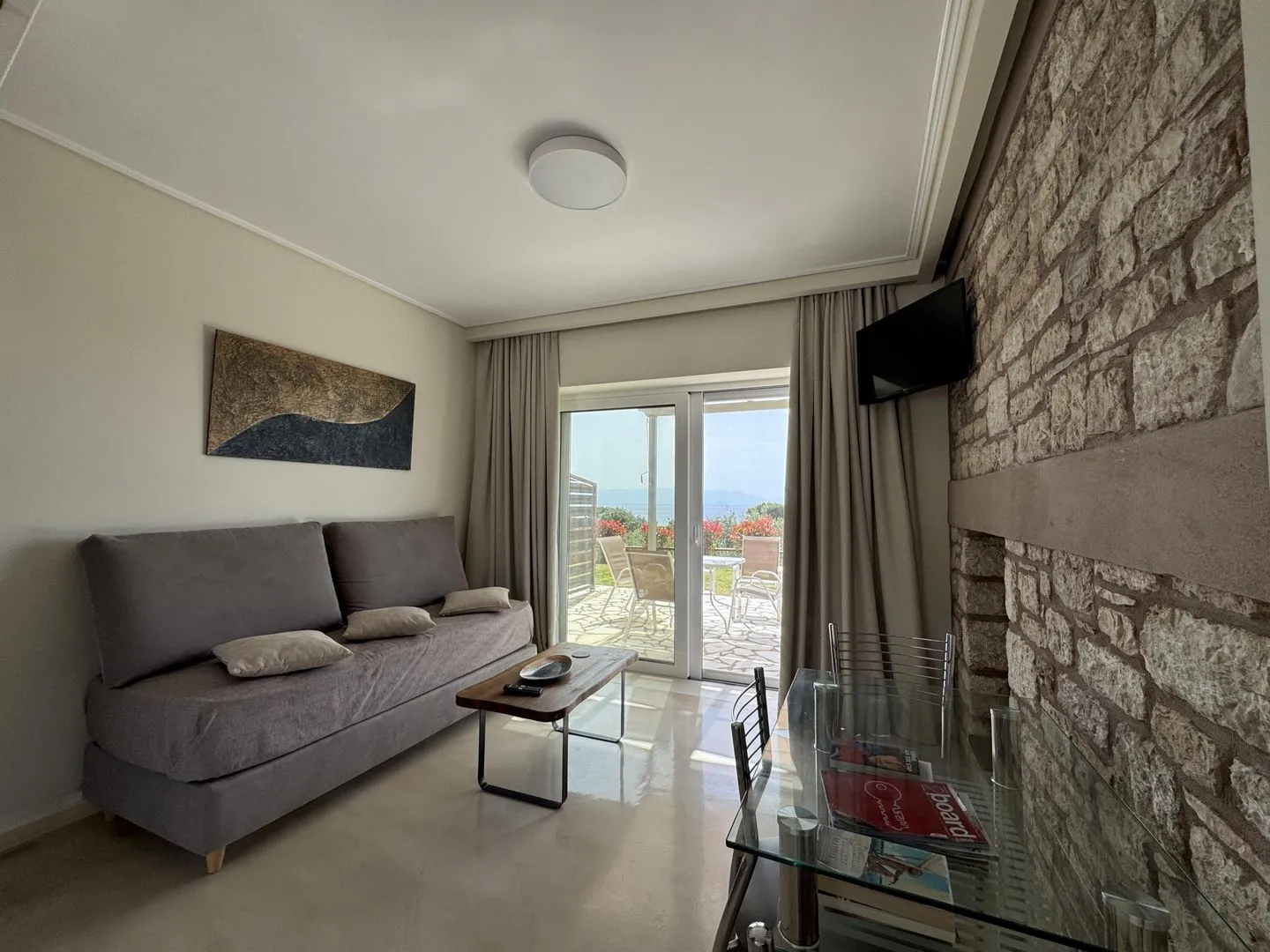  Stone Bay Houses 1 Chelonaria - Living room