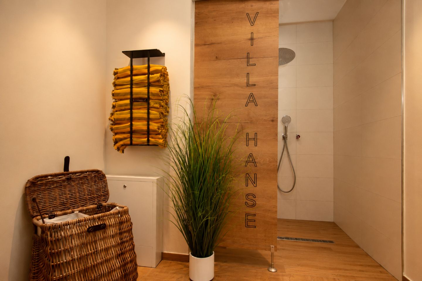 Sauna mit Dusche
