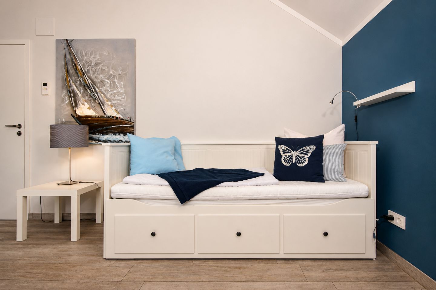 3. Schlafzimmer mit dem ersten Einzelbett