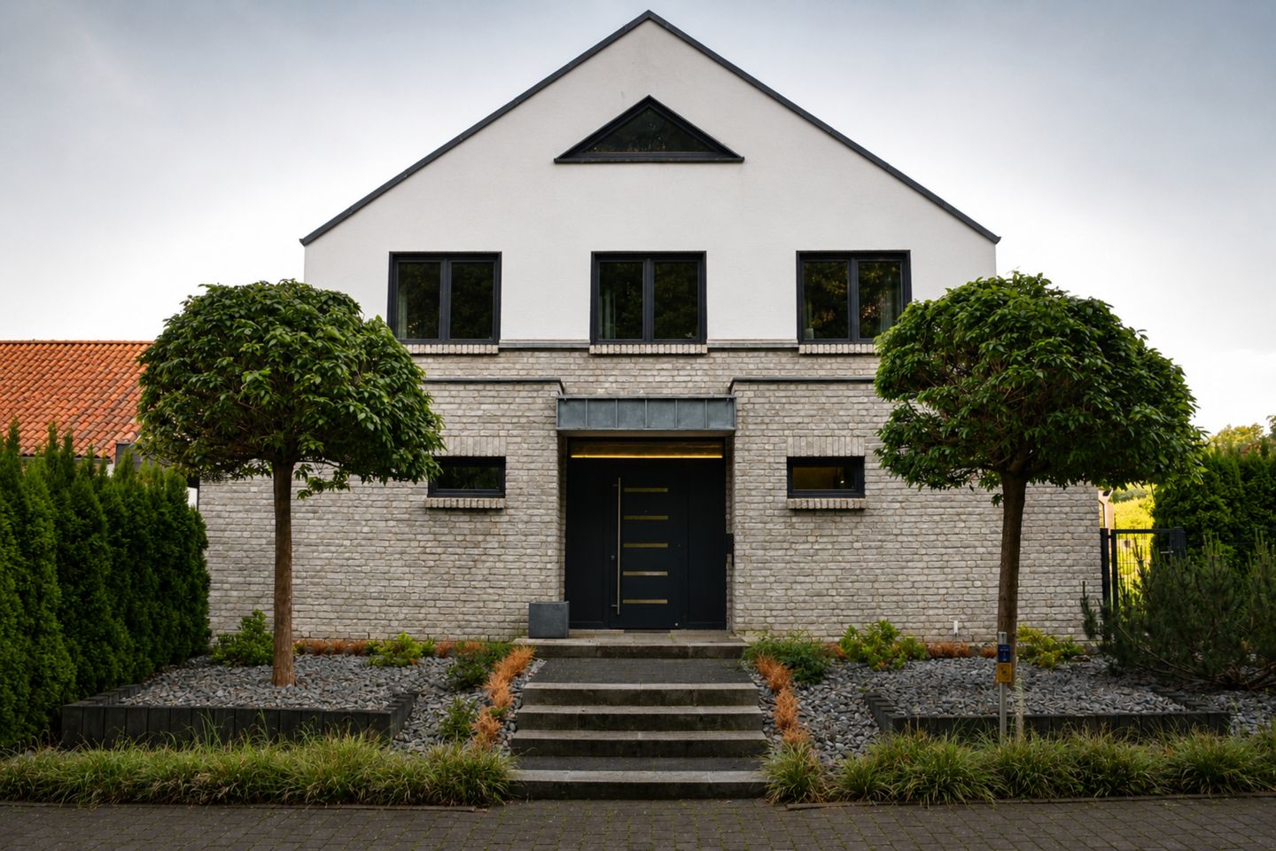 Hausansicht Vorderseite Eingang
