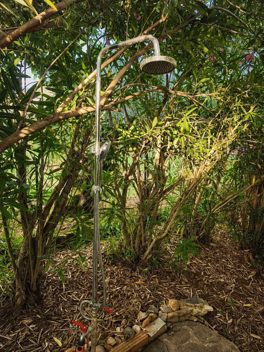  Spiti Nicola Stoupa - Outdoor shower