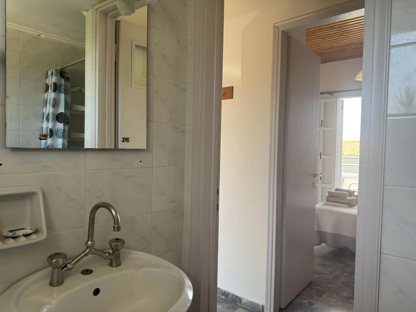  Tassos 1 Aghia Triada - Bathroom