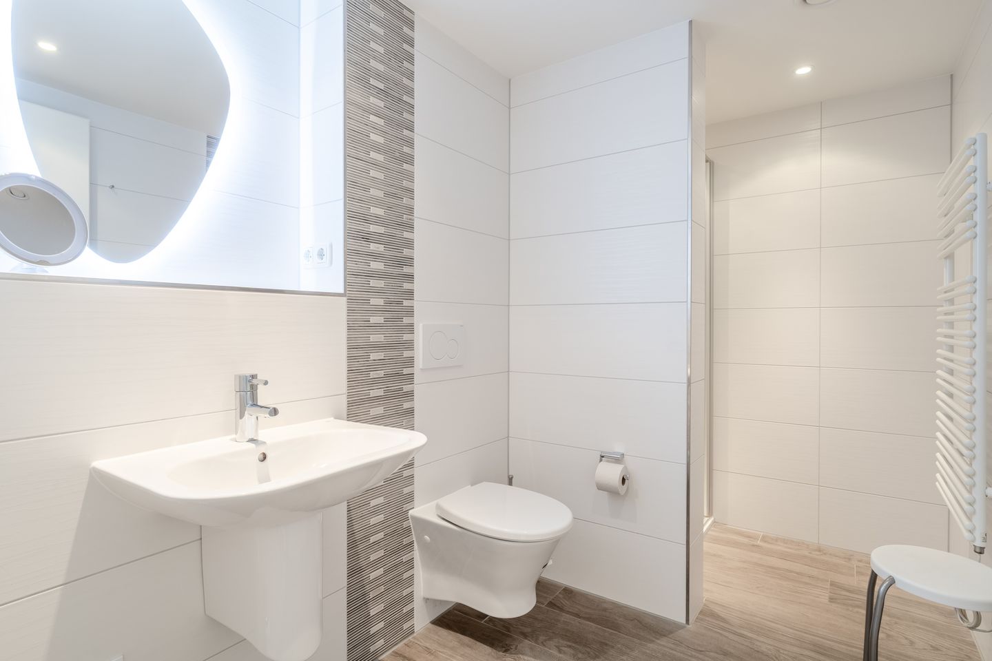 Deichoase Whg. 2.3 – moderne Ferienwohnung mit Süd-West-Balkon Bild 5