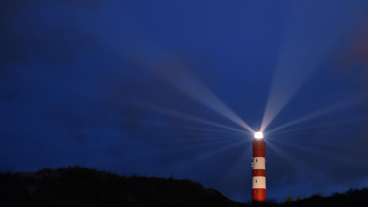 Amrumer Leuchtturm bei NACHT