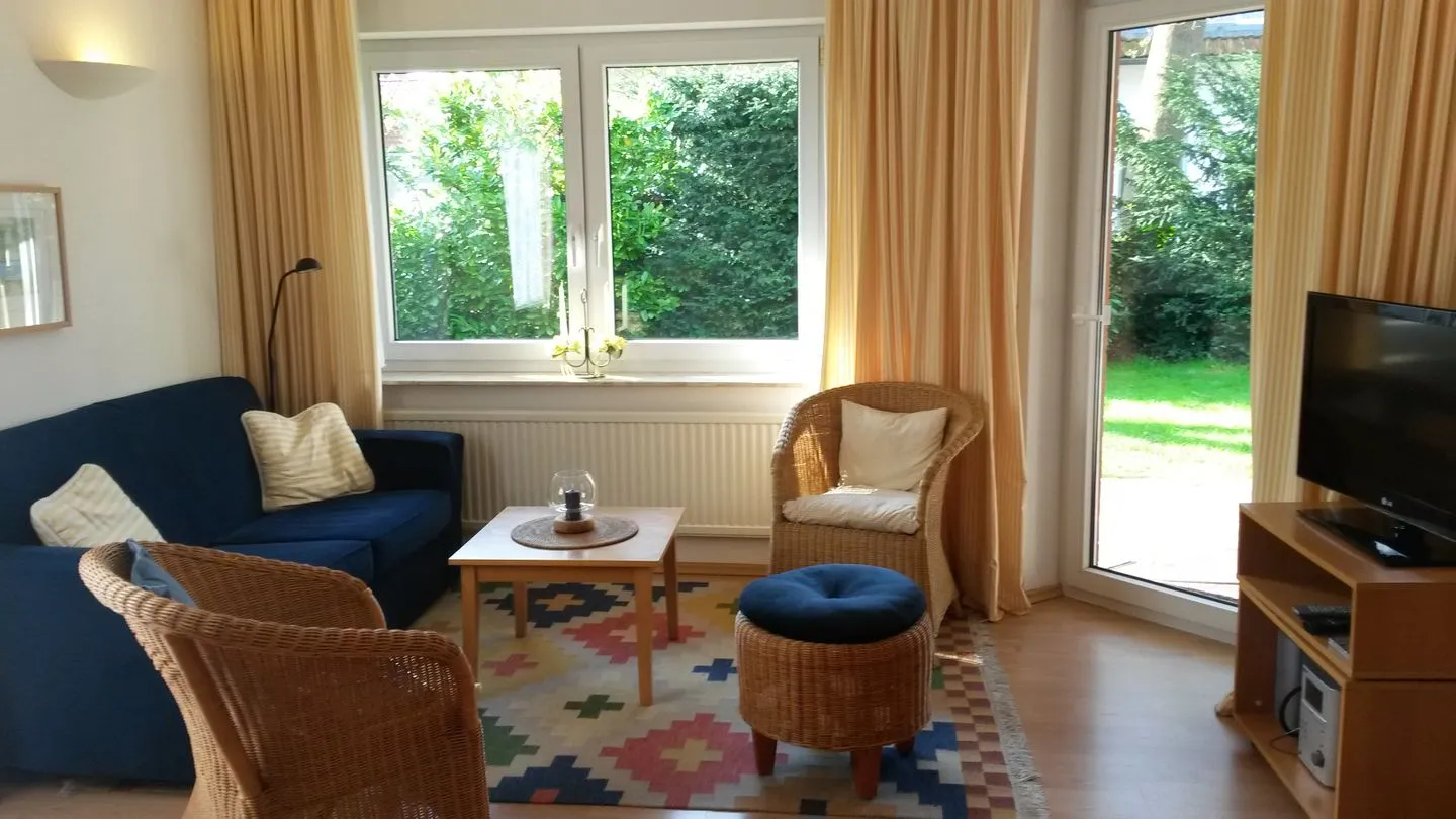 Wohnbereich mit Sofa Zur Hanse Wohnung 1.2