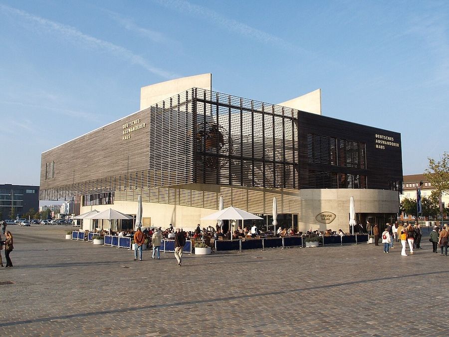 Das Deutsche Auswandererhaus am Neuen Hafen in Bremerhaven