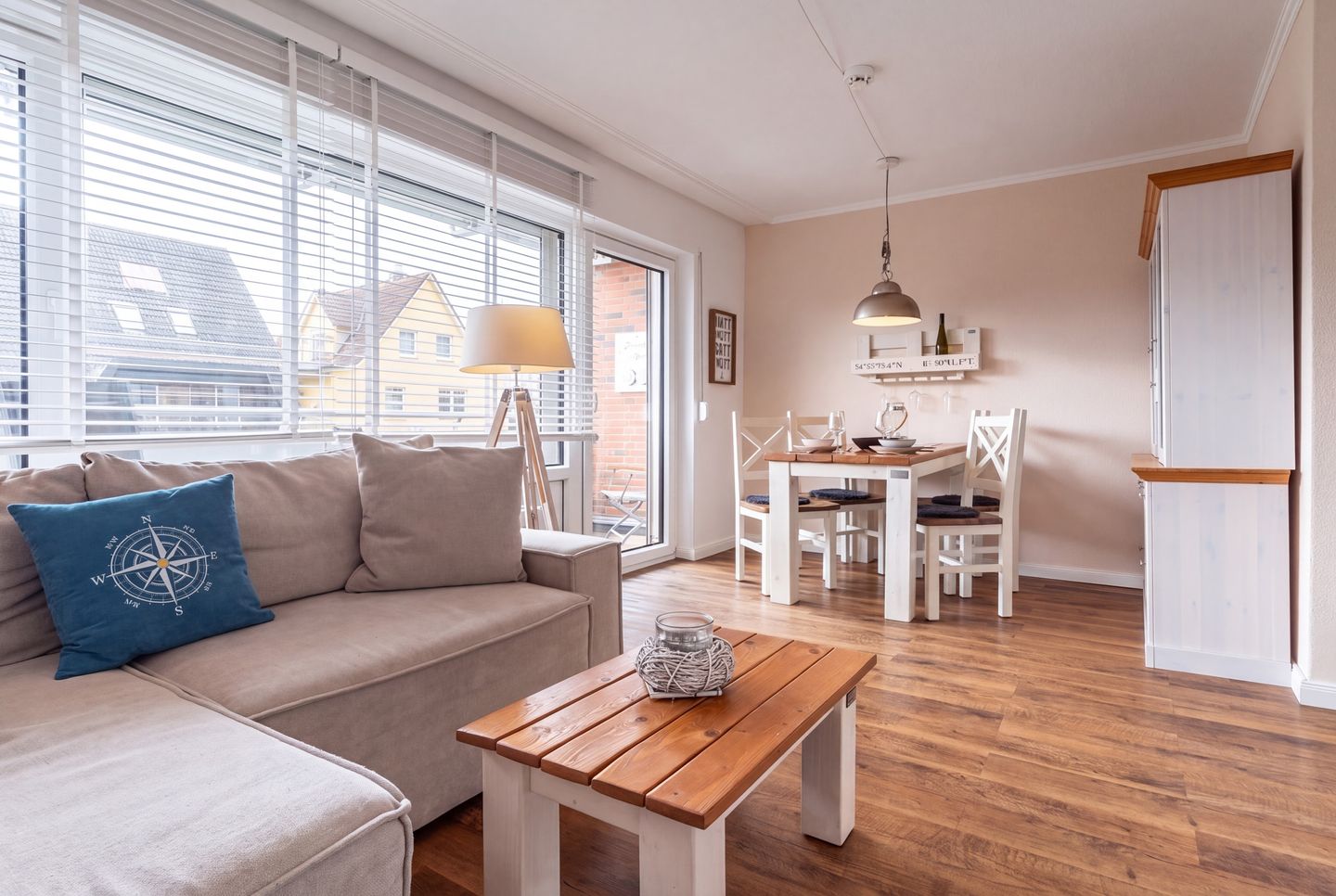 Ferienwohnung Sea & Calm, Haus Luv Whg. 12, Büsum - Blick zum Essbereich