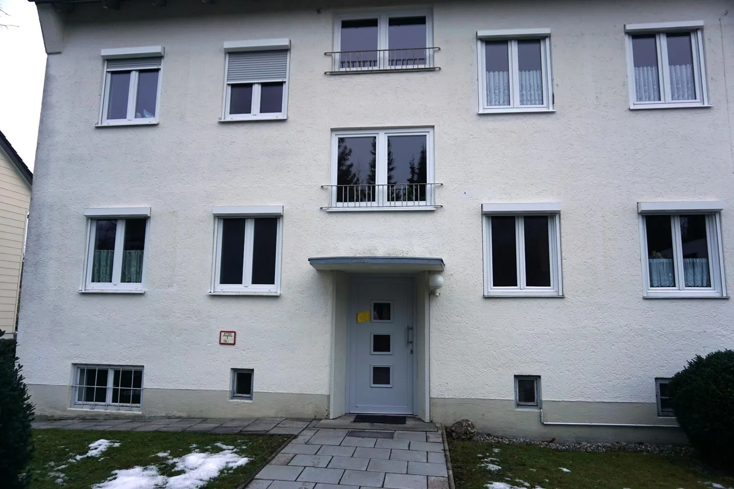 Ferienwohnung "Burgmair" Dachau - Fassade / Eingang