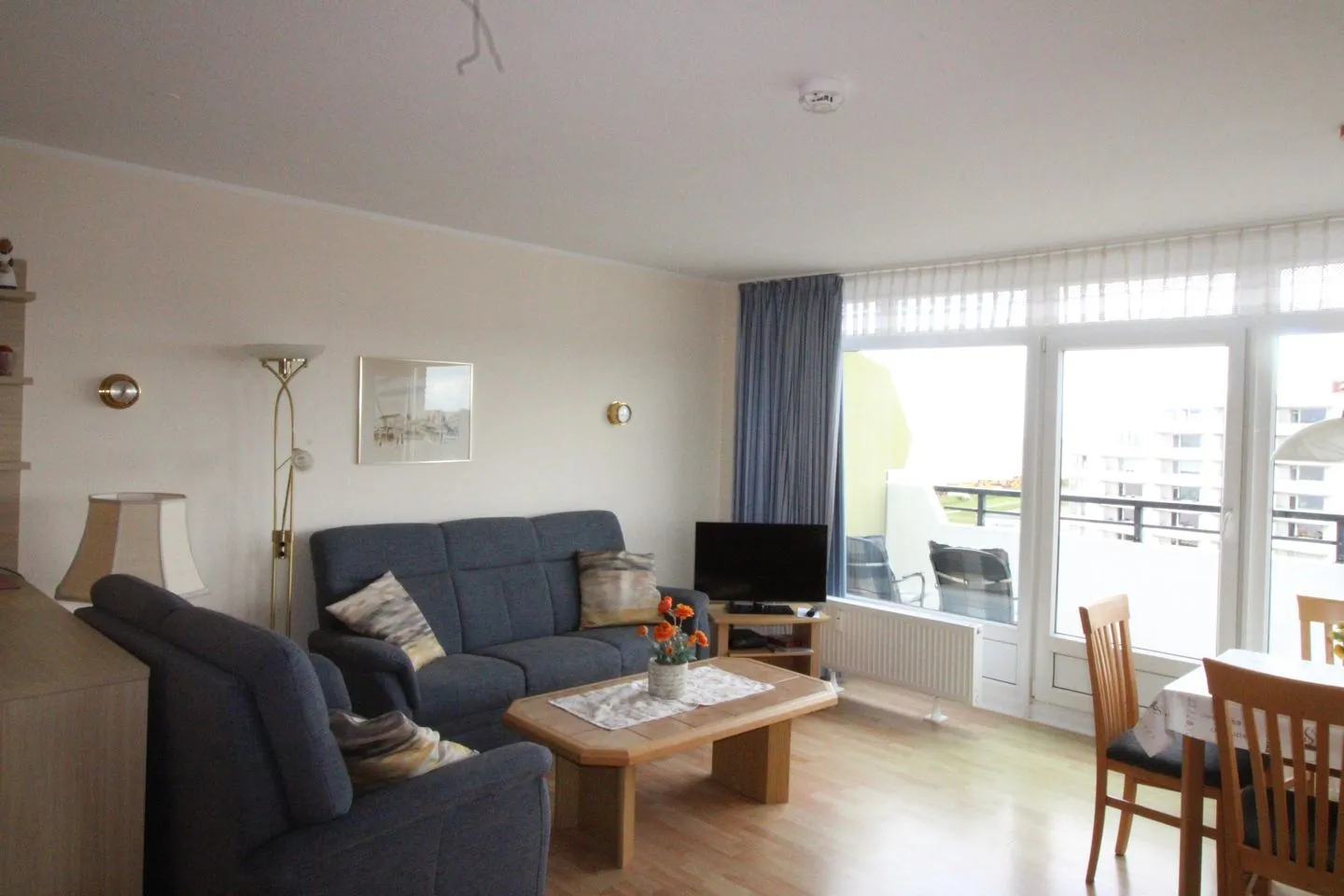 Panorama Whg 95, 6. OG - Wohnzimmer