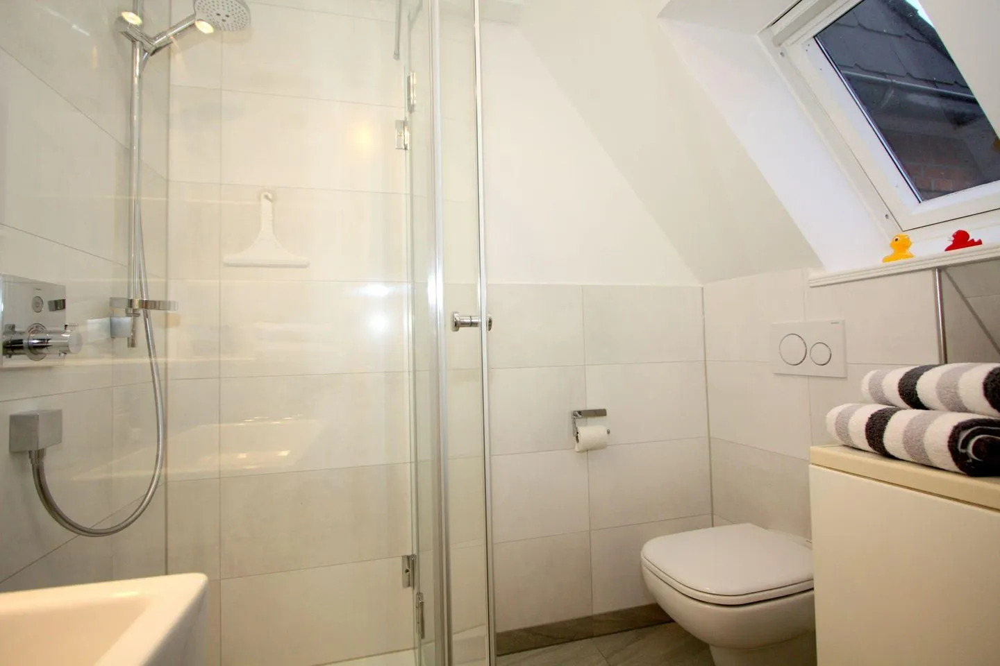Am Heidepark, App. 5 C Wenningstedt - Badezimmer