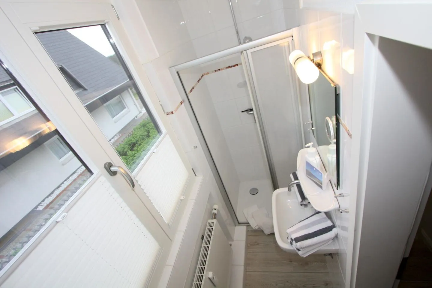 Logenplatz Fernsicht Wenningstedt - Badezimmer