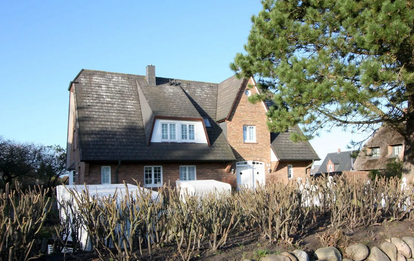 SylterPferdchen, Landhaus Köövenhüs Wenningstedt - Hauptansicht