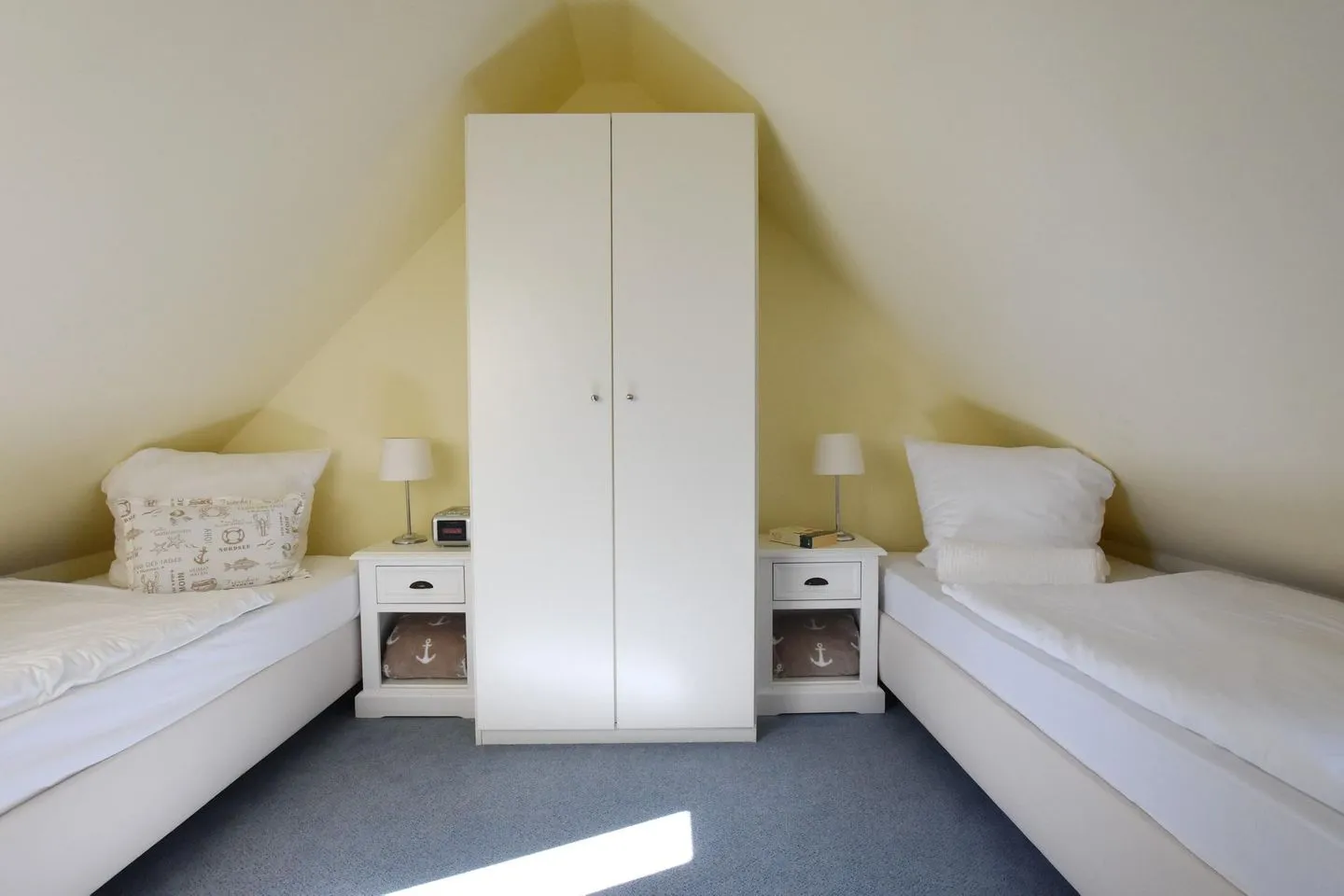 Ferienhaus Gartenweg Tinnum - Schlafzimmer