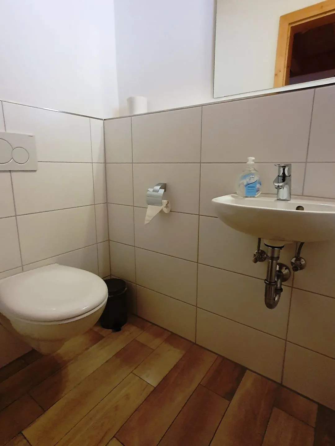 Feriendorf Via Claudia Haus 65 Casa Bavaria Lechbruck am See - Gäste-WC