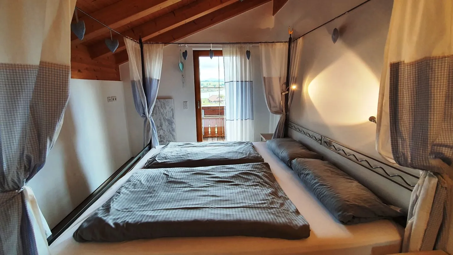 Feriendorf Via Claudia Haus 65 Casa Bavaria Lechbruck am See - Schlafzimmer
