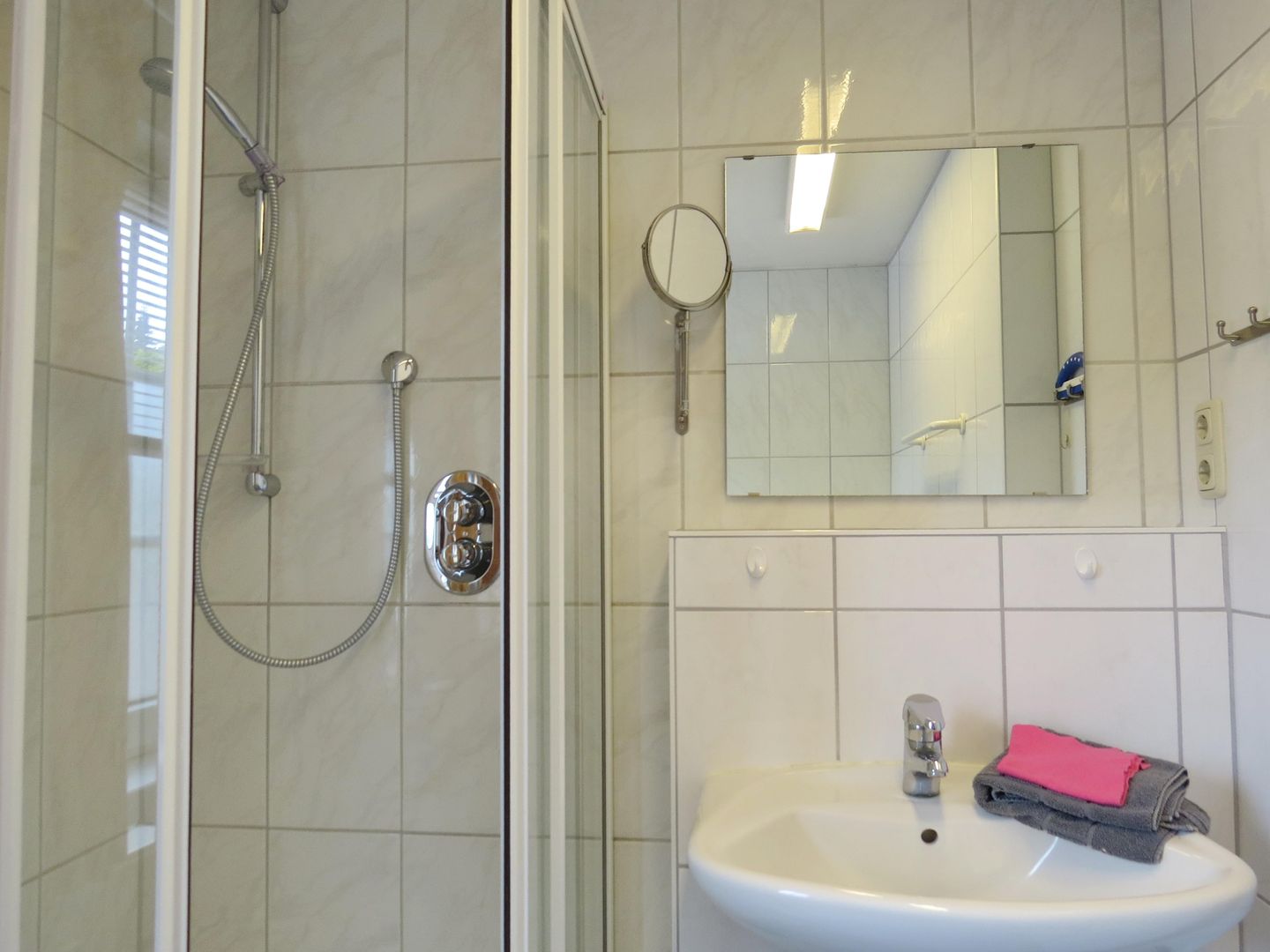 Ferienwohnung Lucy Duschbad im EG