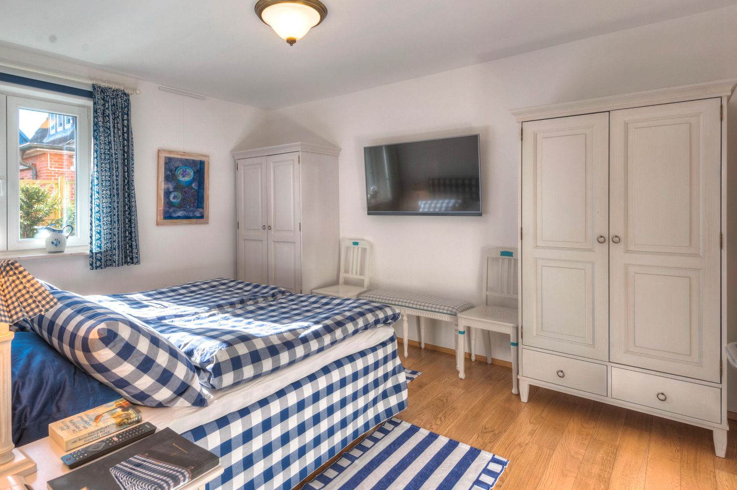 Blick ins Schlafzimmer