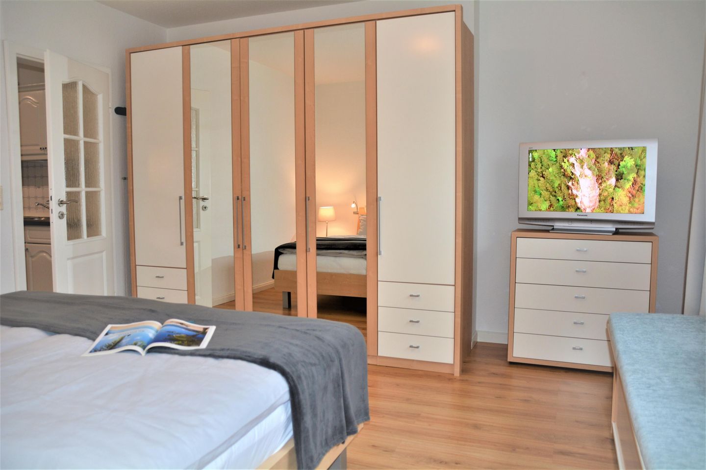 Westerwarft, App. 6, Schlafzimmer