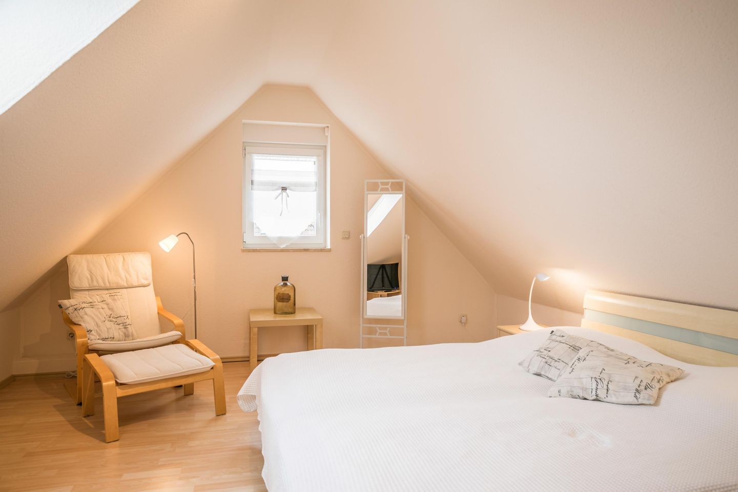 Domizil am Hafen, Whg. Ricarda, Schlafzimmer OG