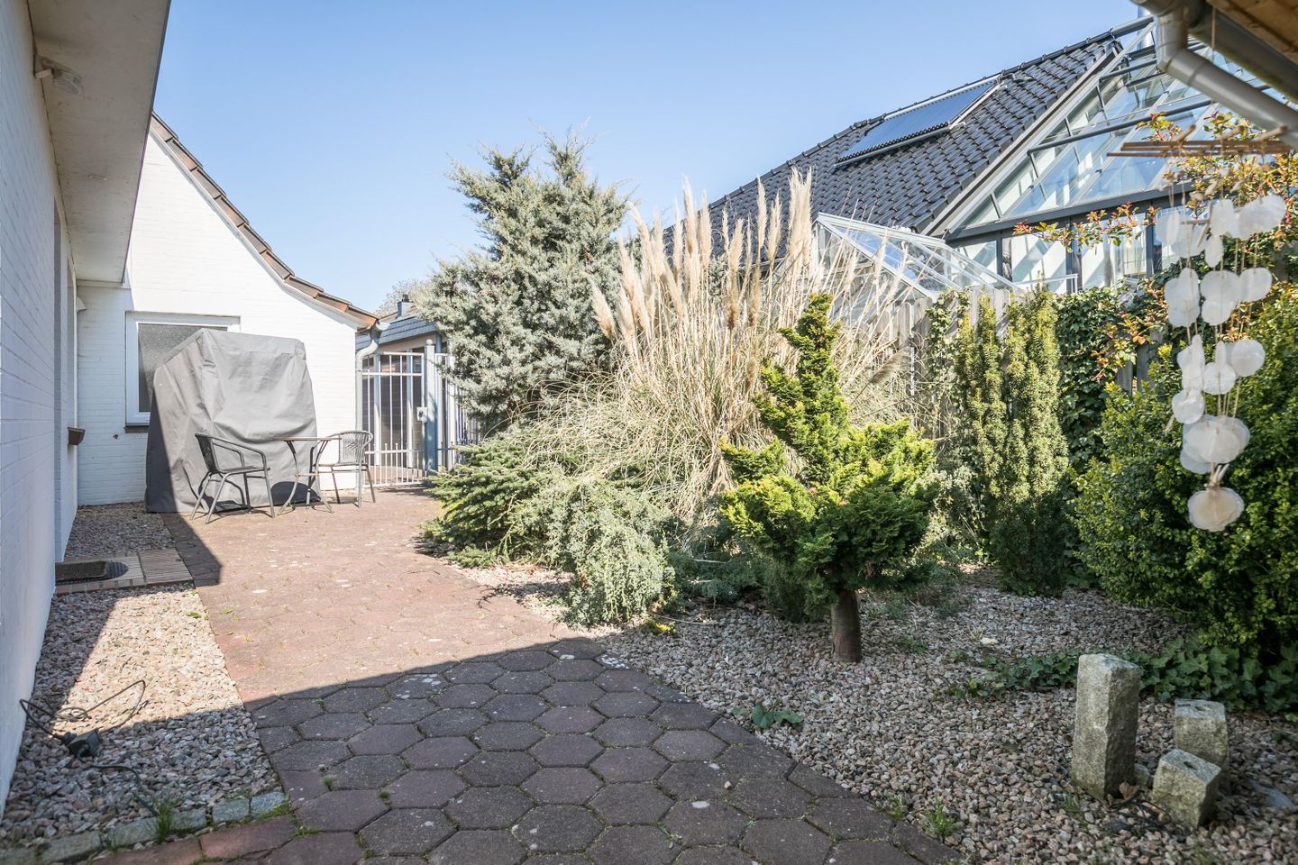 Anne-Ruth, Garten
