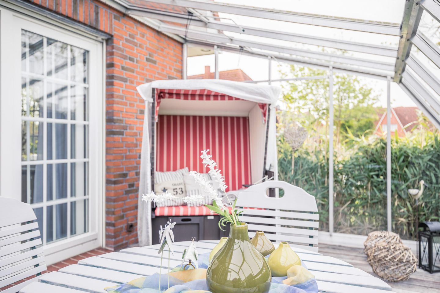 Haus Silke, Whg. 1, Wintergarten mit Strandkorb
