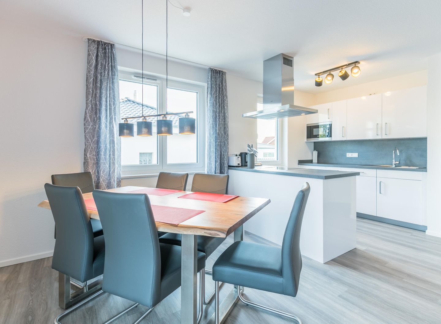 "Ferienwohnung Elli", Küchenzeile