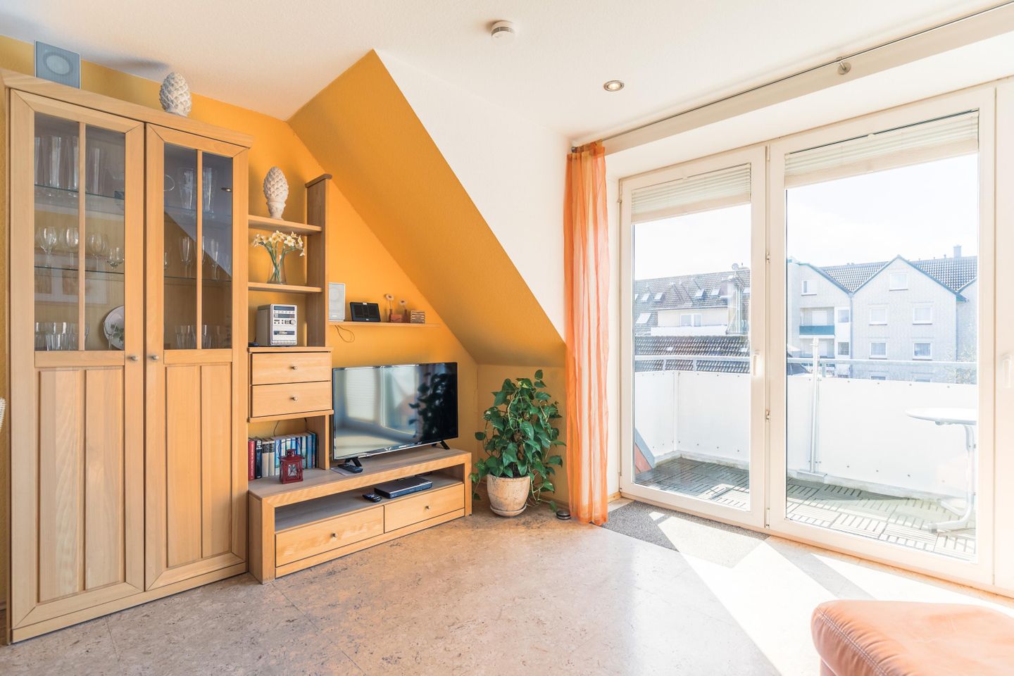 Theodor-Storm-Haus, Whg. 13 Wohnzimmer