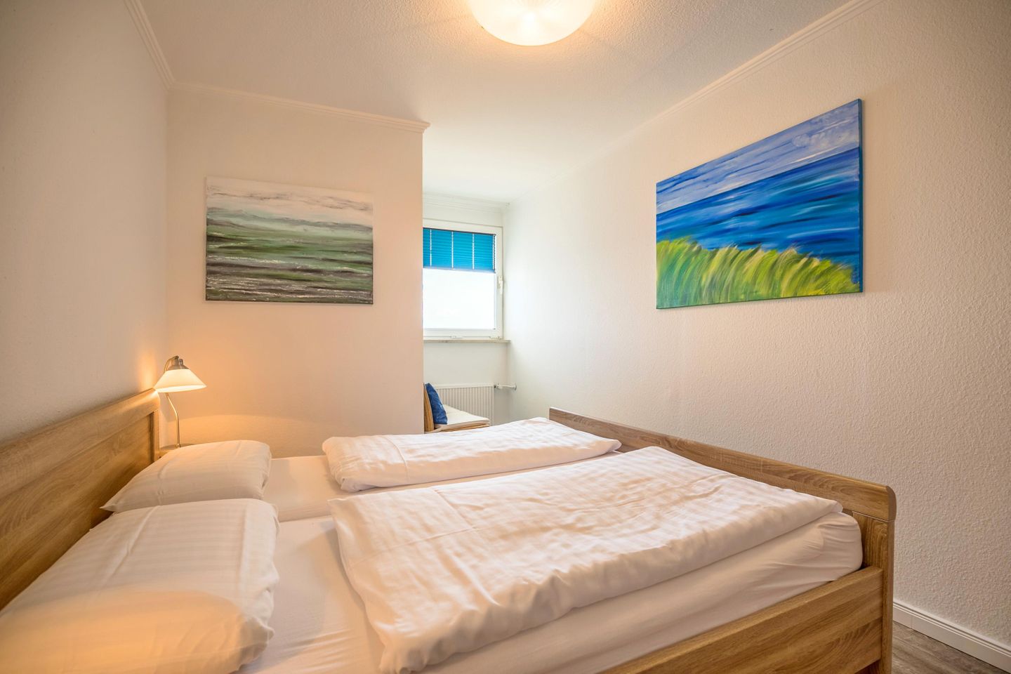 Schlafzimmer mit Bett