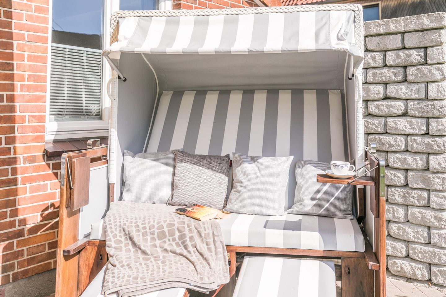 Anna Otto, Terrasse/Strandkorb