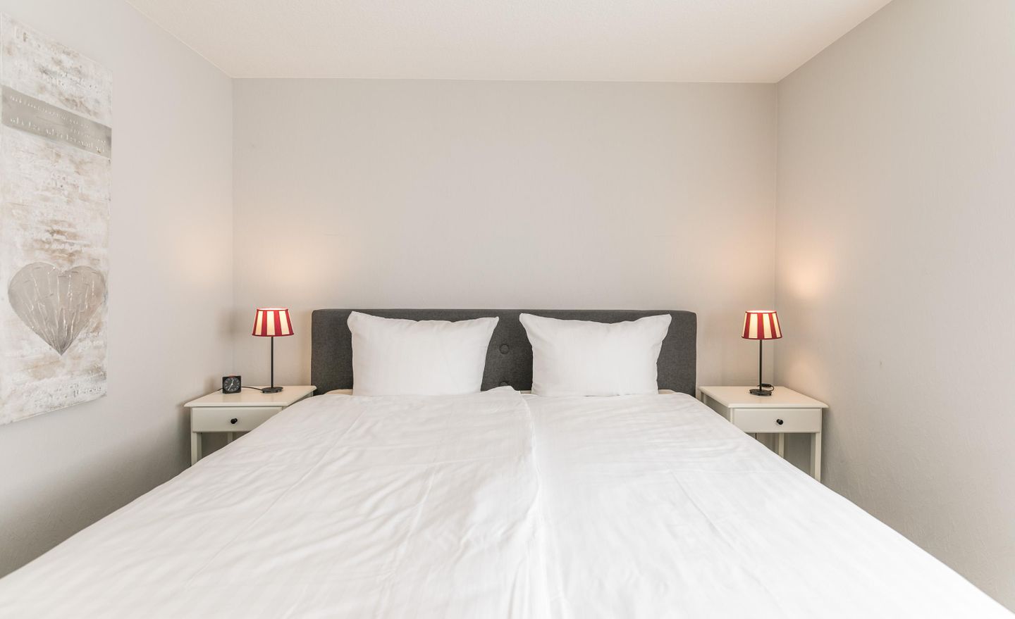 Haus Hinnerk, Whg. 1, Schlafzimmer 2 / Boxspringbett