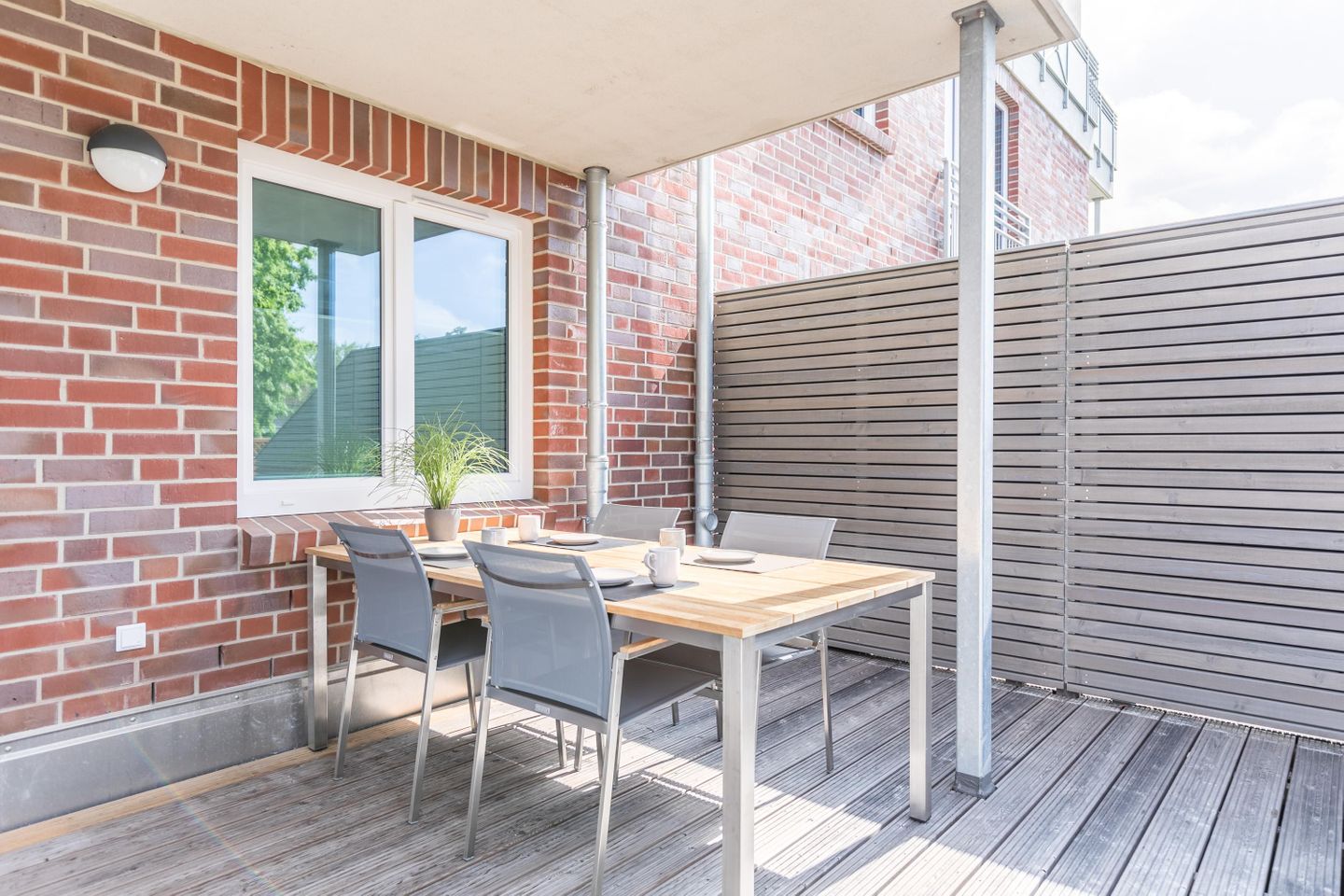 Bahnhofstraße 9, Sandbank 8, Terrasse