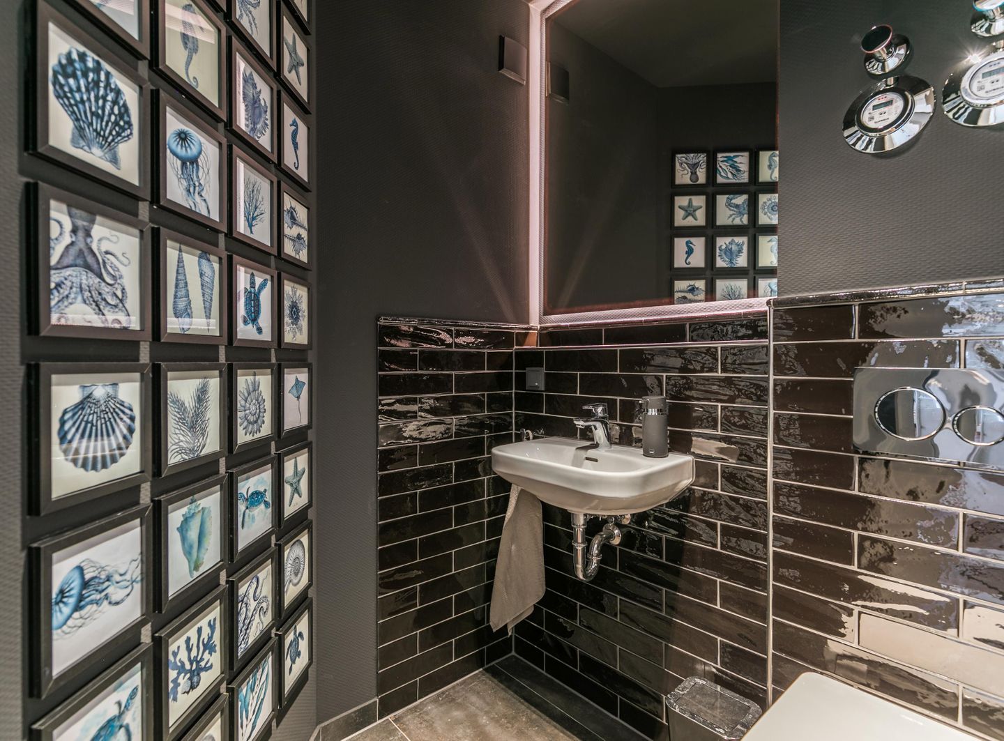 Bahnhofstraße 9, Sandbank 2, Gäste WC