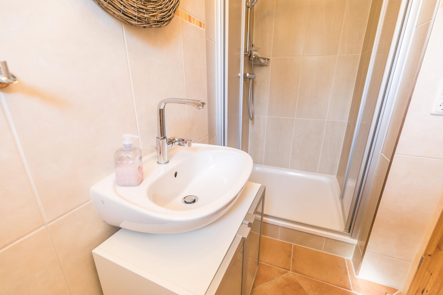Ferienhaus Wassermann 21b Dusche