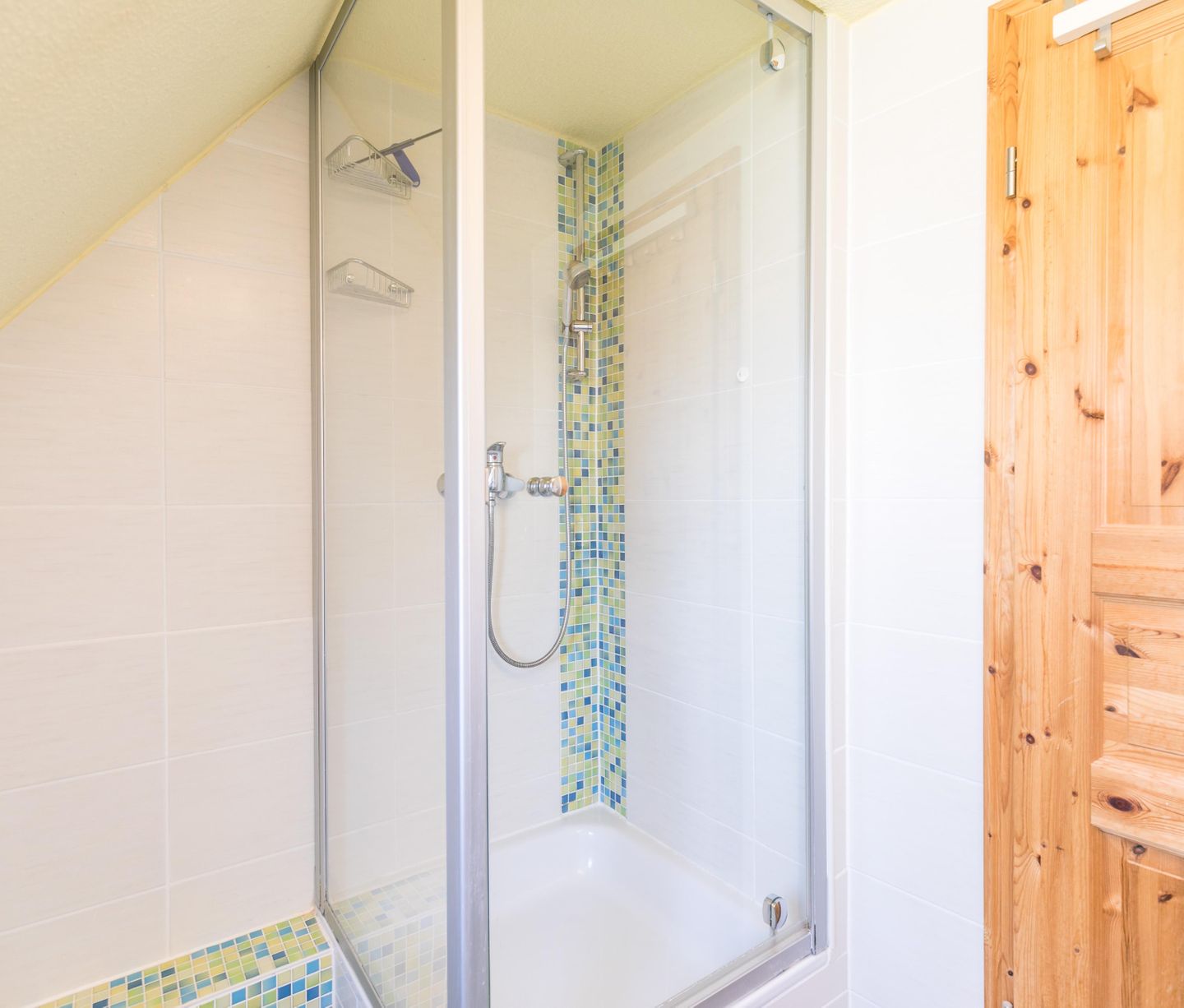 Ferienhaus Wassermann 21b Badezimmer