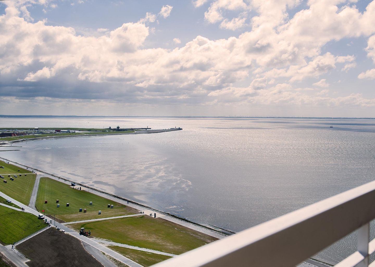 Hochhaus, Whg. Laskowski / 21. OG, Nordseeblick