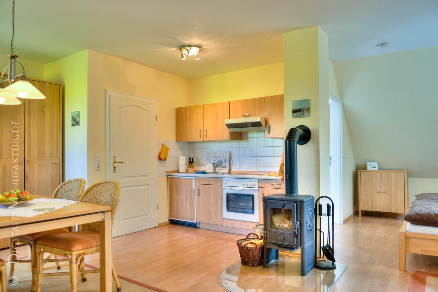 Haus Landblick Whg.Turmzimmer- Küchenzeile