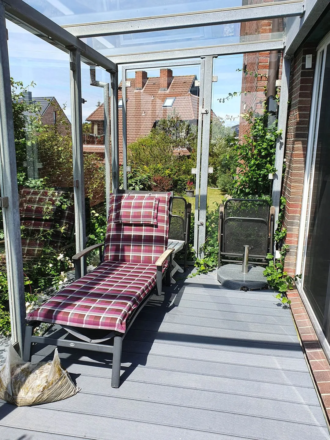 Haus Kap Hoorn Ferienwohnung Passat Wittdün auf Amrum - Überdachter Balkon der Ferienwohnung Passat im Haus Kap Hoorn in Wittdün auf Amrum