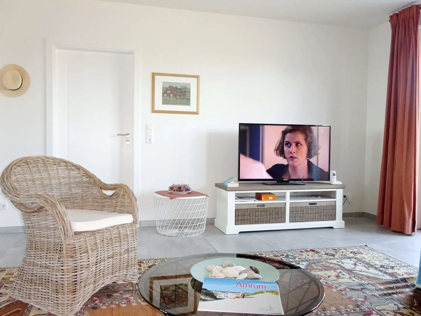 Haus *Weiße Düne* Ferienwohnung Weiße Düne 4 Wittdün auf Amrum - Wohnzimmer in der Ferienwohnung Weiße Düne 4 in Wittdün auf Amrum