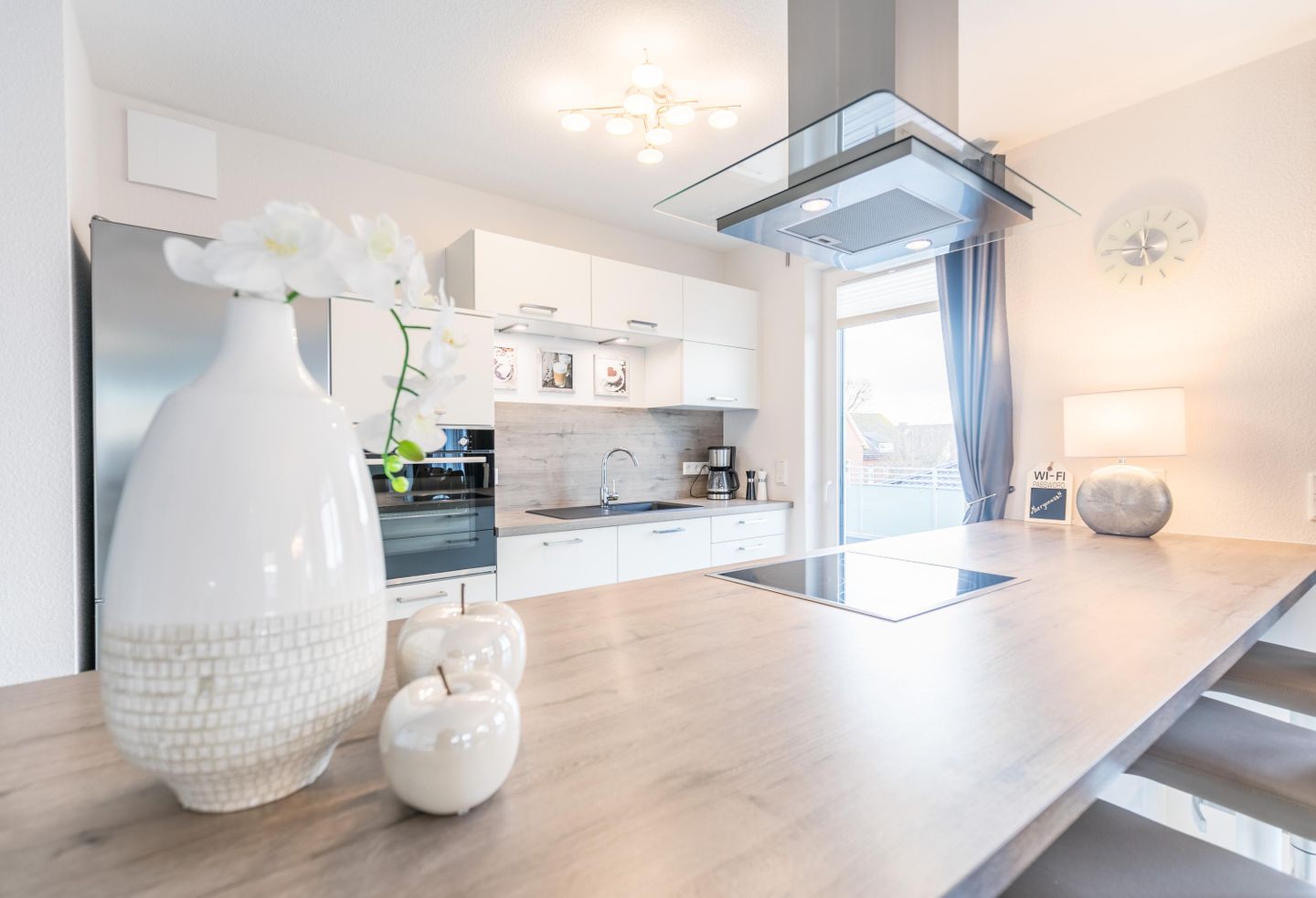"MeerGenuss", Penthouse-WHG, Küchenzeile