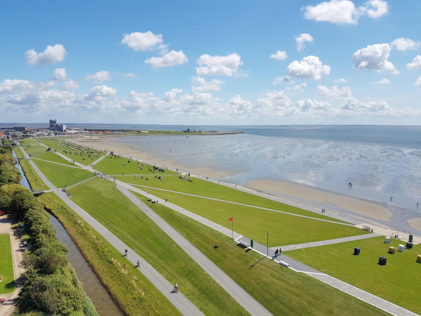 Strand