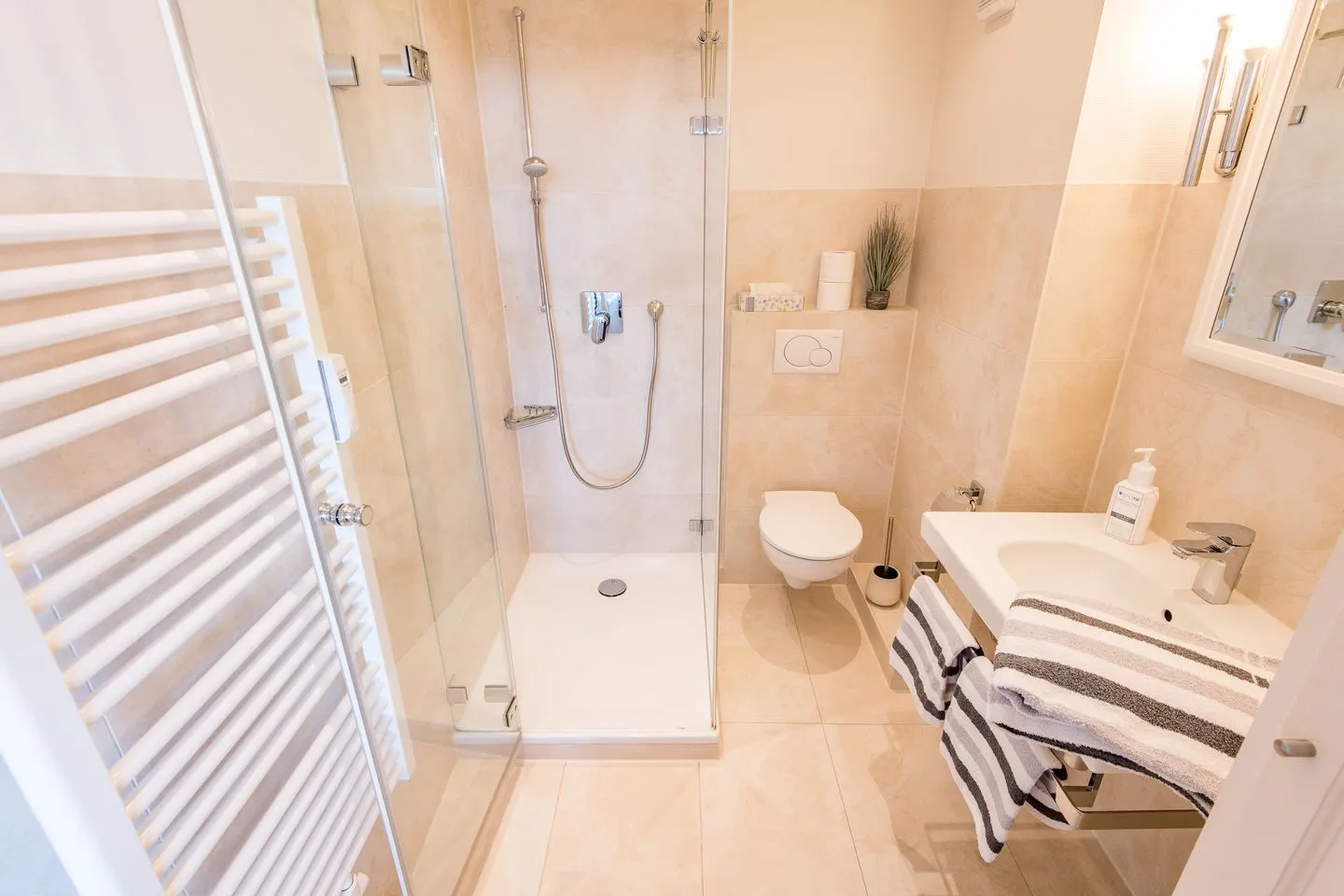 Meerblick - Logenplatz 37 Wenningstedt - Badezimmer
