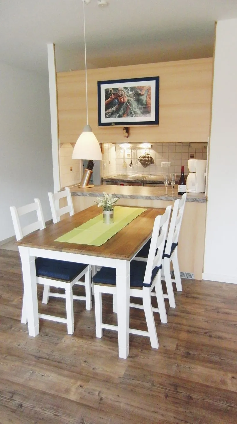 Ferienwohnung *Meeresleuchten* Wittdün auf Amrum - Essbereich der Ferienwohnung Meeresleuchten in Wittdün auf Amrum